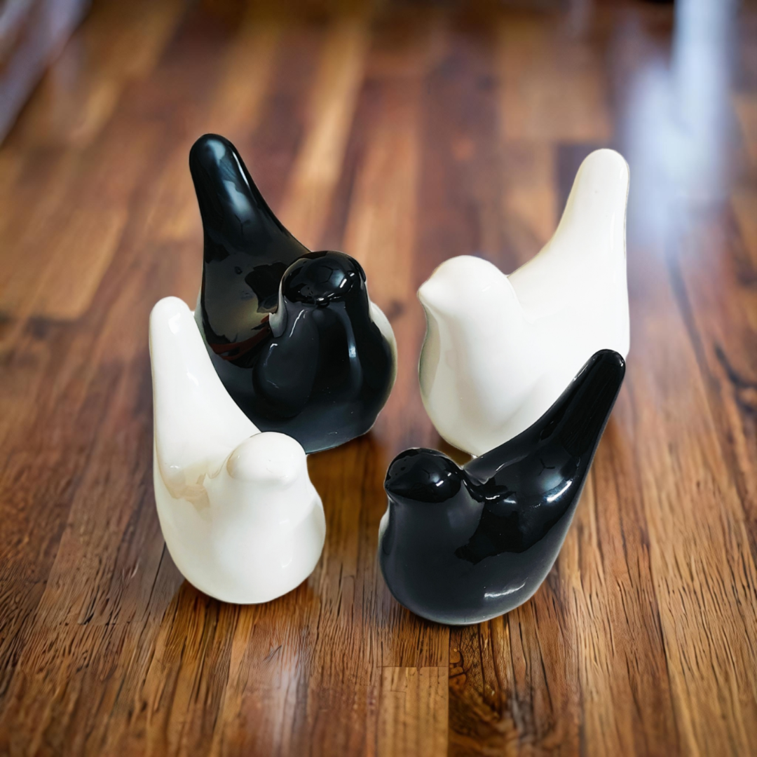 Bird Family Figurines (Set of 4, Black and White)