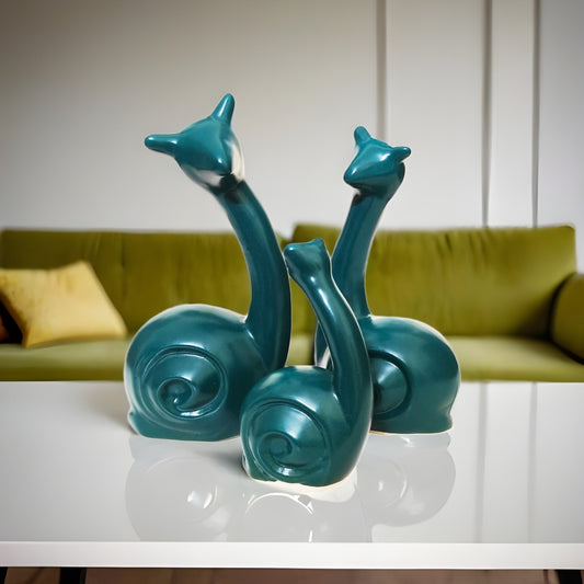 Snail Family Figurines