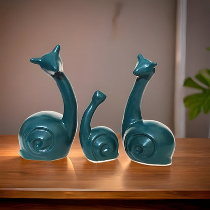Snail Family Figurines